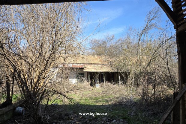 Image No.16-3 Bed House for sale