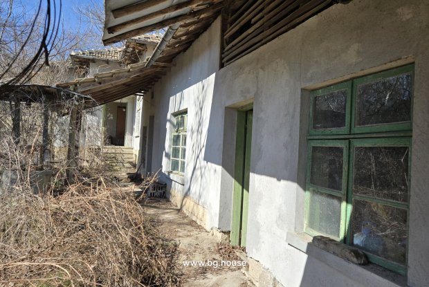 Image No.22-3 Bed House for sale