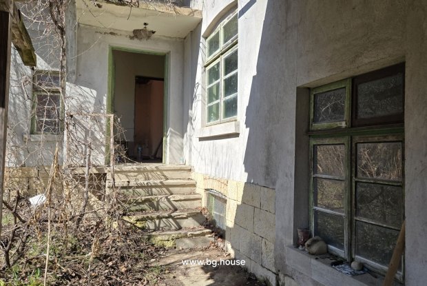 Image No.26-3 Bed House for sale