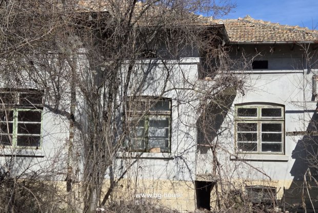 Image No.7-3 Bed House for sale