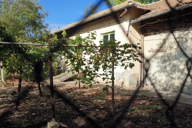 Image No.13-3 Bed House for sale