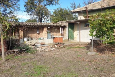 Sunny Corner House 1200 m2 Palamartsa (58)
