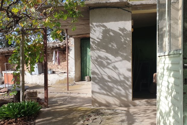 Image No.25-3 Bed House for sale