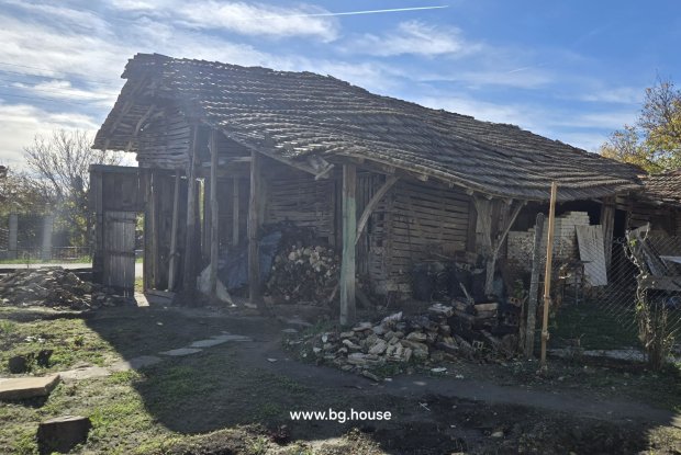 Image No.4-4 Bed House for sale
