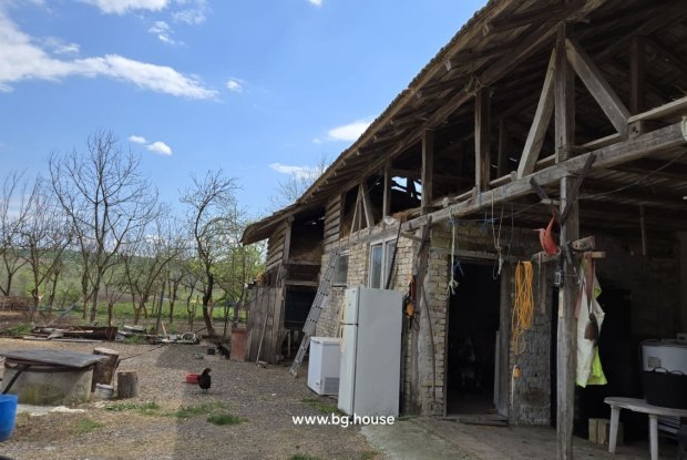 Image No.6-1 Bed Farmhouse for sale