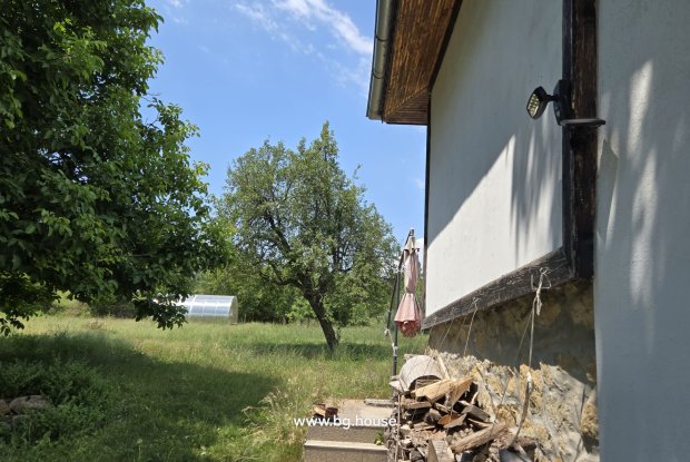 Image No.16-4 Bed House for sale