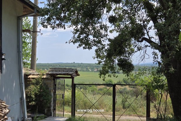 Image No.19-4 Bed House for sale