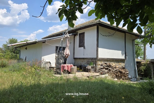 Image No.21-4 Bed House for sale