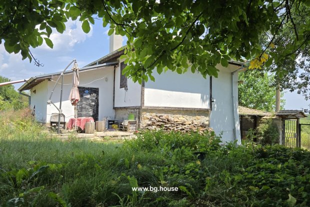 Image No.22-4 Bed House for sale