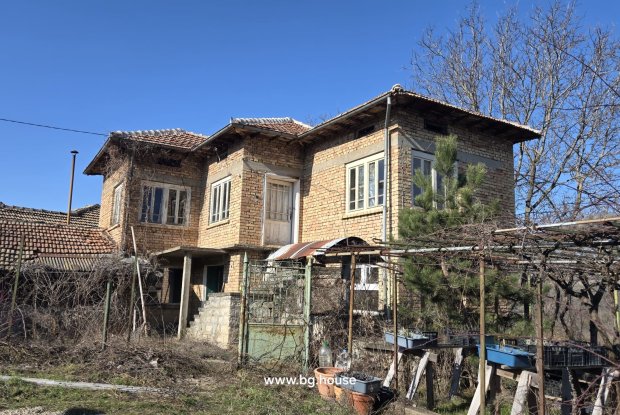 Image No.18-3 Bed House for sale