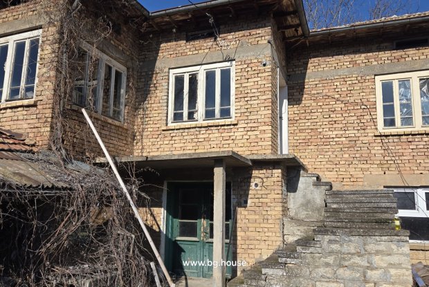 Image No.20-3 Bed House for sale