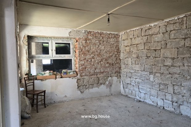 Image No.28-3 Bed House for sale