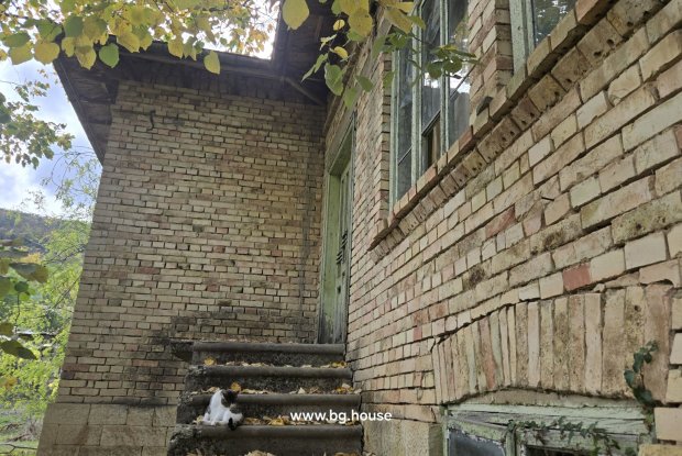 Image No.13-3 Bed House for sale
