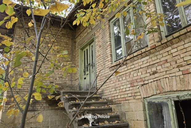 Image No.3-3 Bed House for sale