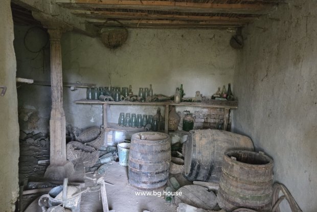 Image No.21-3 Bed House for sale
