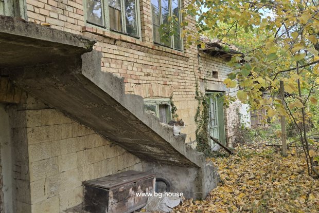 Image No.24-3 Bed House for sale