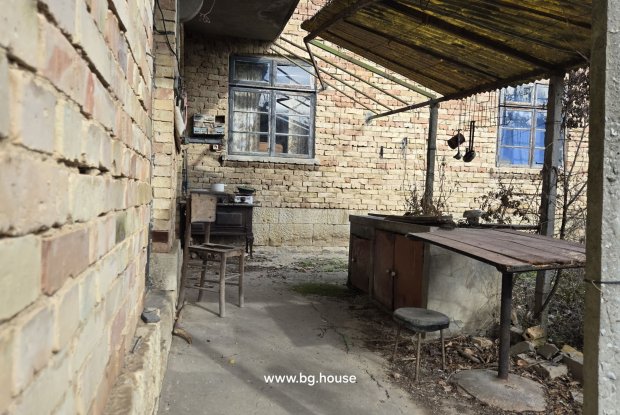 Image No.13-3 Bed House for sale