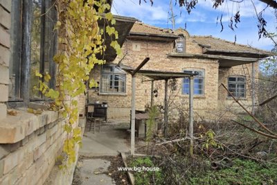Lovely Bulgarian house for sale in village Sadina (19)