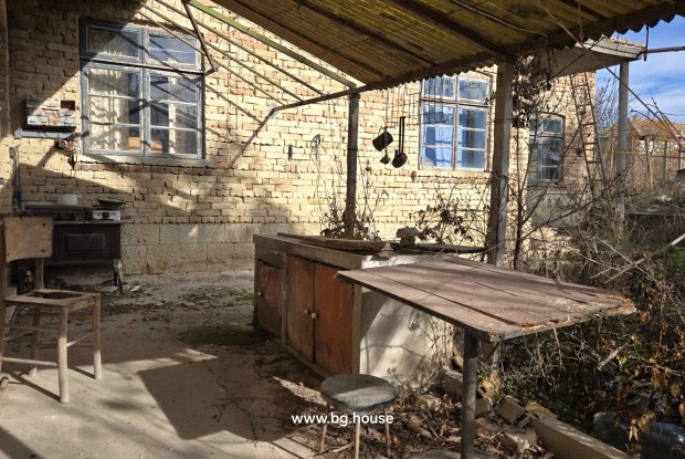 Image No.25-3 Bed House for sale