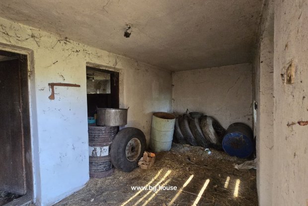 Image No.26-3 Bed House for sale