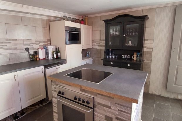 Image No.20-3 Bed House for sale