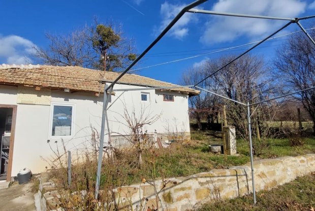 Image No.7-3 Bed House for sale