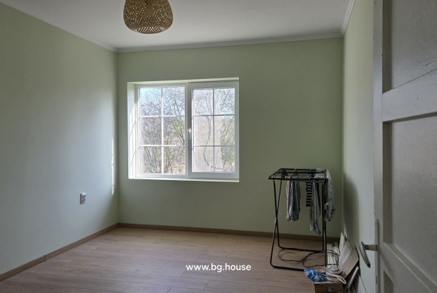 Image No.17-2 Bed House for sale