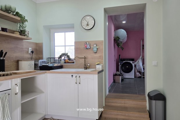 Image No.21-2 Bed House for sale