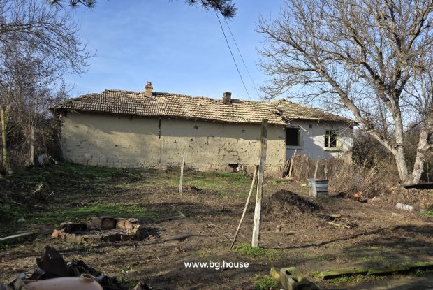Image No.10-2 Bed House for sale