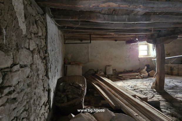 Image No.25-3 Bed House for sale