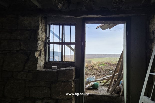 Image No.23-3 Bed House for sale