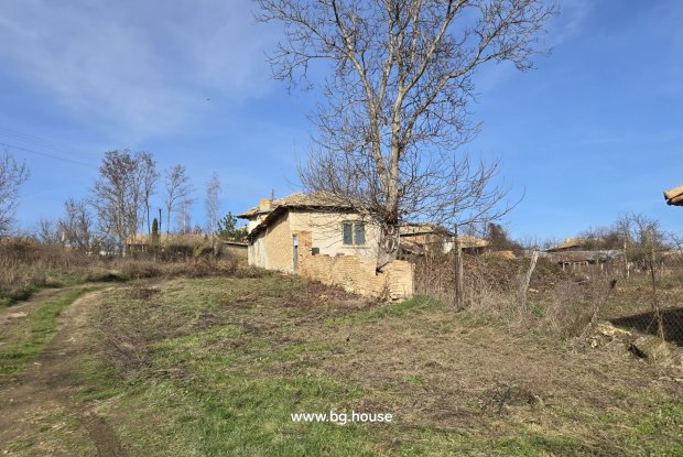Image No.4-3 Bed House for sale