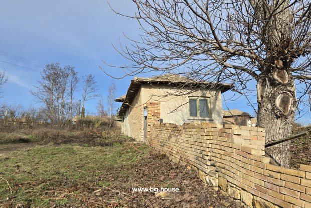 Image No.6-3 Bed House for sale