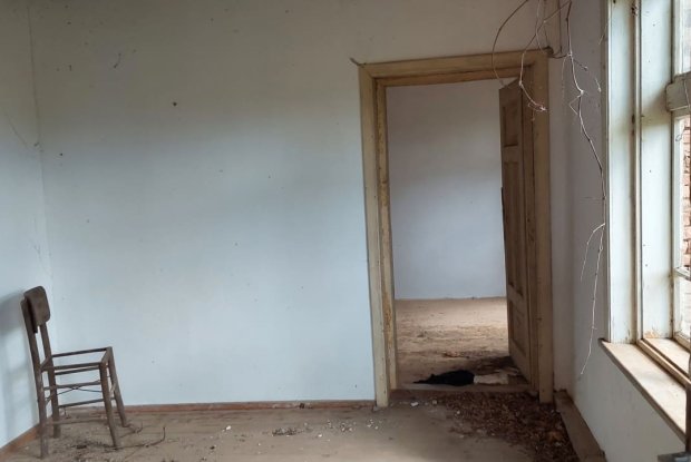 Image No.11-3 Bed Property for sale