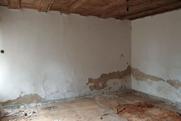 Image No.18-3 Bed Property for sale