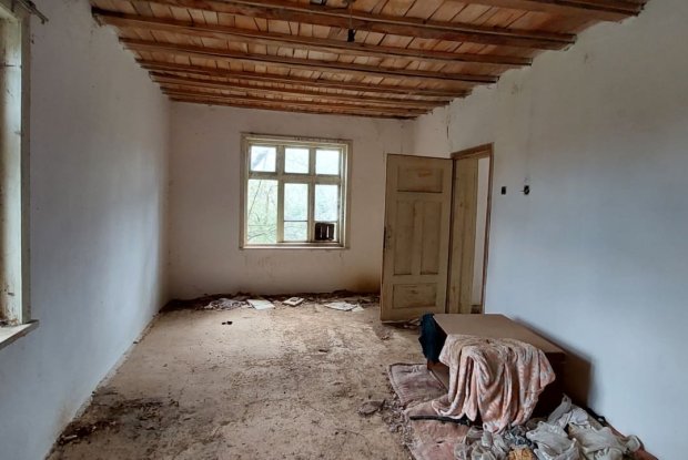 Image No.22-3 Bed Property for sale