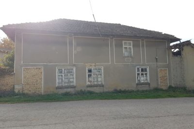 1 - Popovo, House