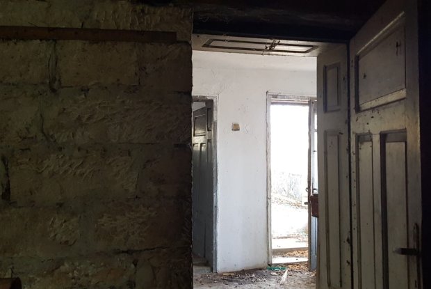 Image No.17-2 Bed House for sale