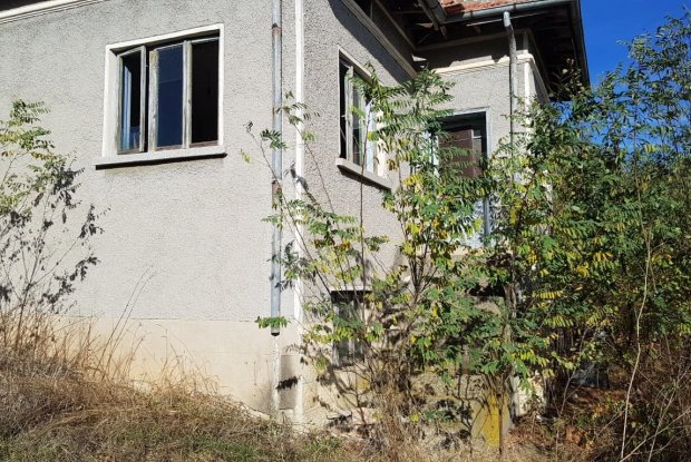 Image No.25-2 Bed House for sale