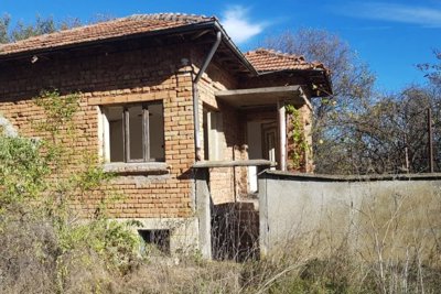 Bulgarian house for sale in the village of Gorotsvet (76)