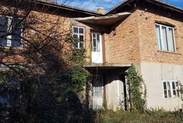 Image No.13-3 Bed House for sale