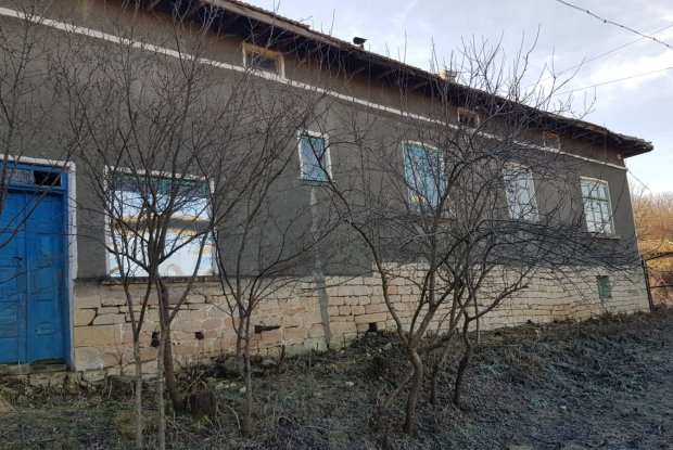 Image No.25-4 Bed House for sale