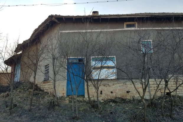 Image No.26-4 Bed House for sale