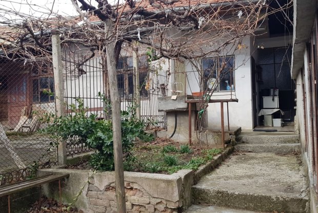 Image No.21-2 Bed House for sale
