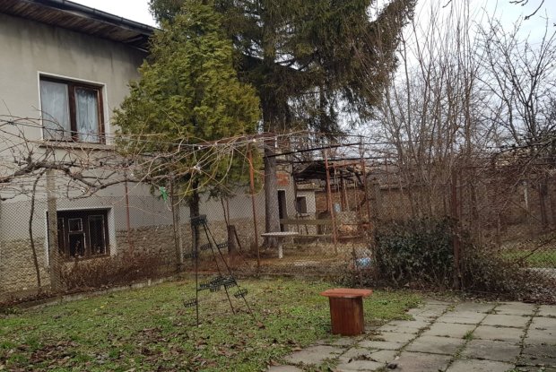 Image No.26-2 Bed House for sale