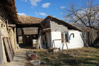 Charming Bulgarian house for sale in village Drinovo (28)