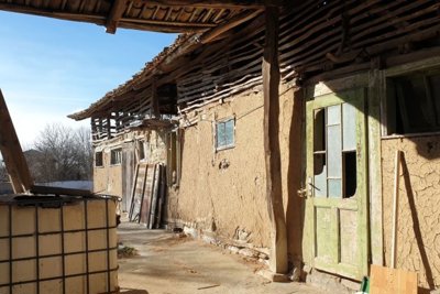 Charming Bulgarian house for sale in village Drinovo (23)