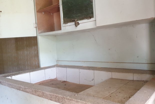 Image No.19-3 Bed House for sale