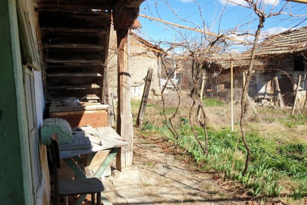 Image No.17-3 Bed House for sale