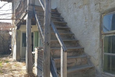 Old Traditional Bulgarian house for sale with views (6)